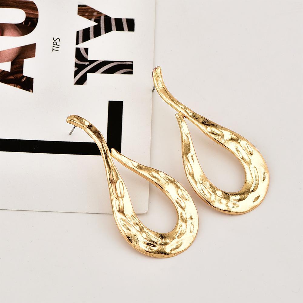 Fashion Personality Lava Metal  Women's Earrings Earrings