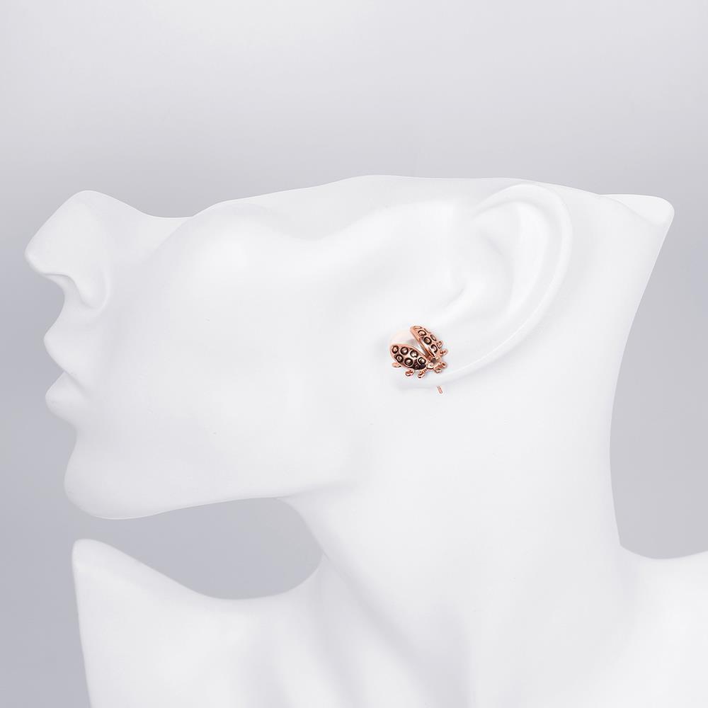 Lovely Ladybug Pearl Earrings