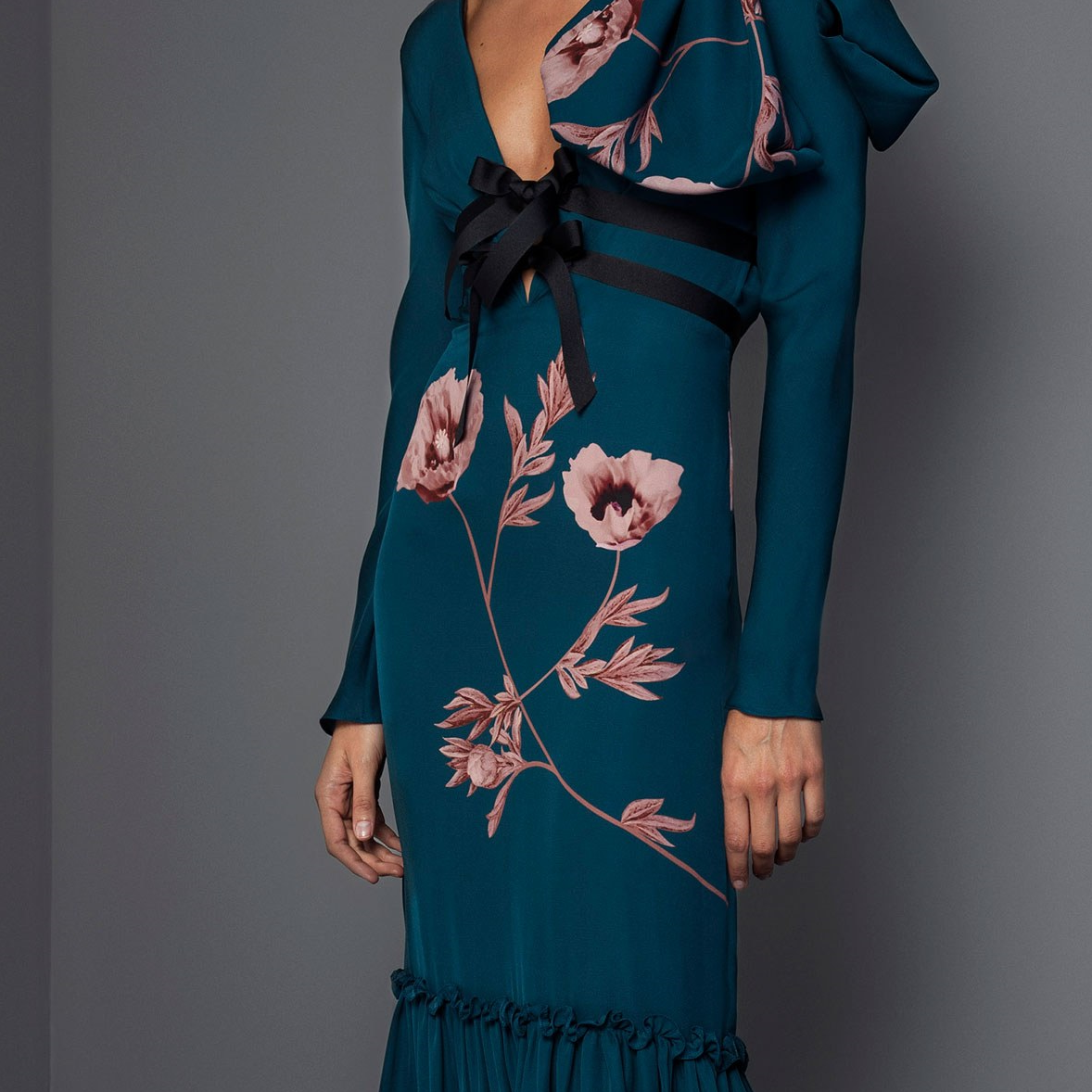 Sexy Deep V Collar Ruffles long sleeves Belt Bow Floral Printed Maxi Dress