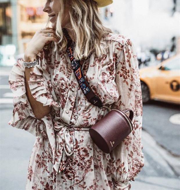 Loose long sleeves With A Print Strap Casual Dress