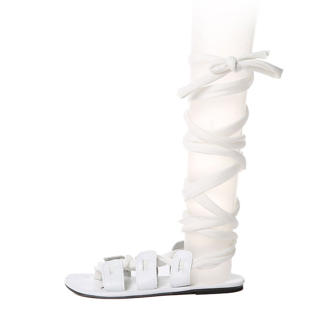 A Flat-Bottomed Sandal