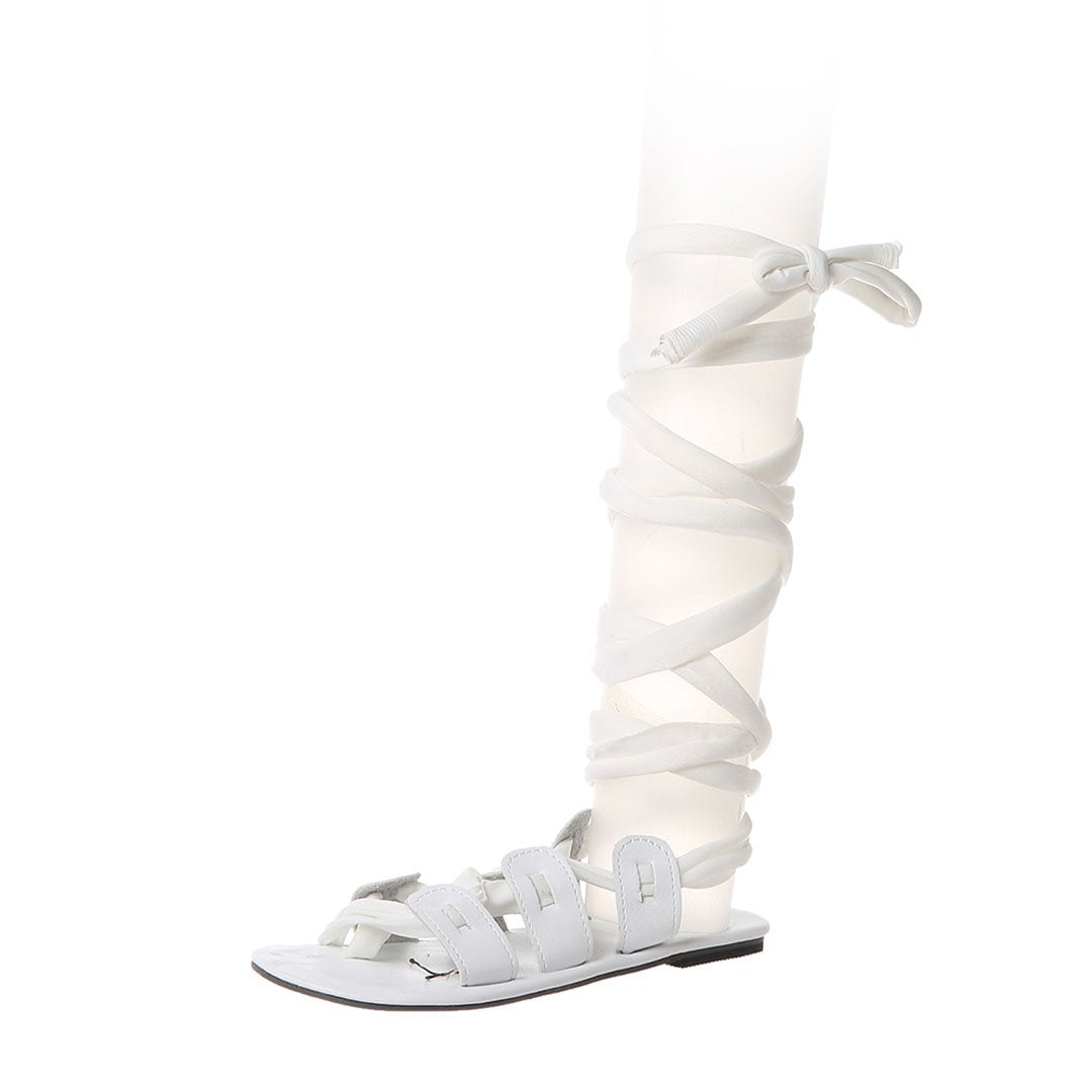 A Flat-Bottomed Sandal