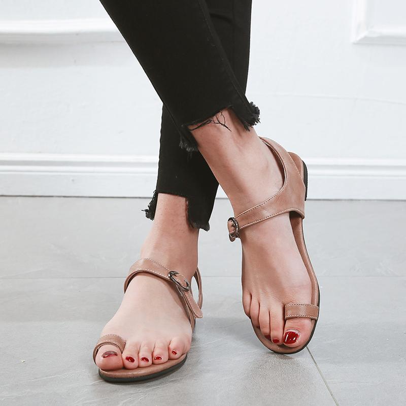 Fashion Retro   Toe Buckle Flat Sandals