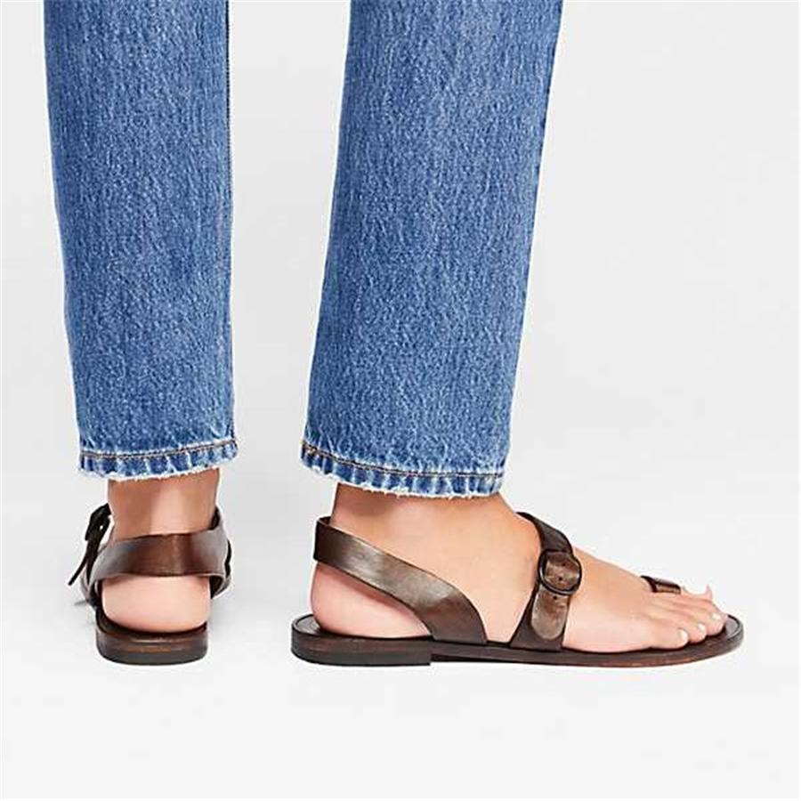 Fashion Retro   Toe Buckle Flat Sandals