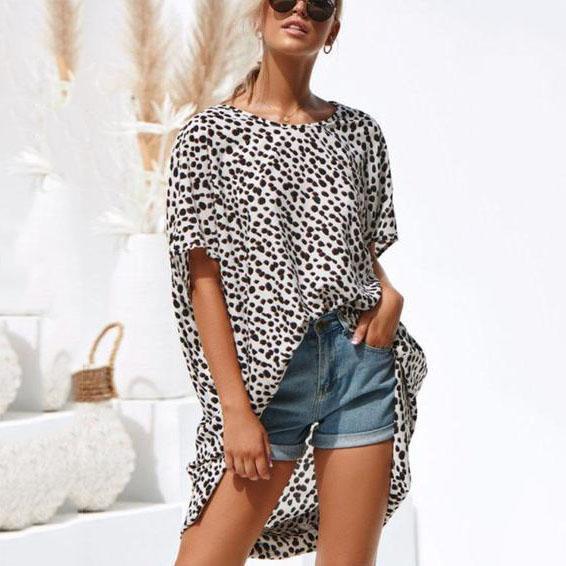 Round Neck  Asymmetric Hem  Leopard T-Shirts