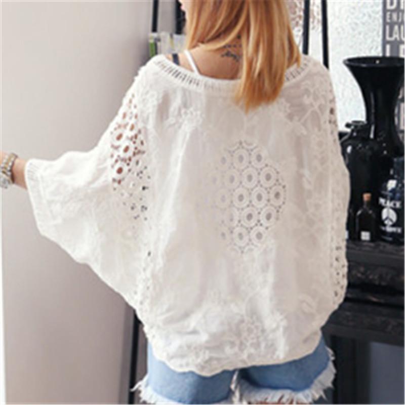 Women's Round Neck Bat Sleeves Lace Openwork Five-Points Sleeve T-Shirts