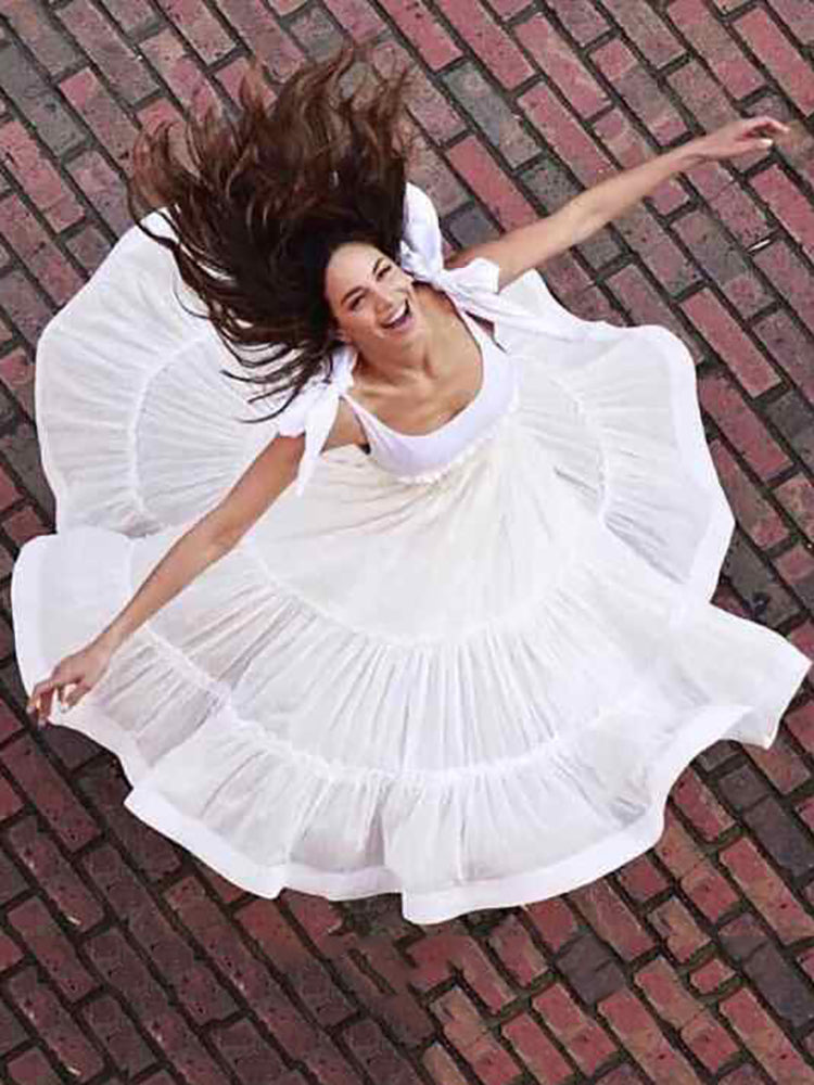 Elegant Sleeveless White Colour Pleated High-Waist Dress