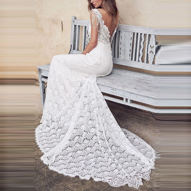 Sexy Deep V Sleeveless Lace Small Trailing Wedding Dress