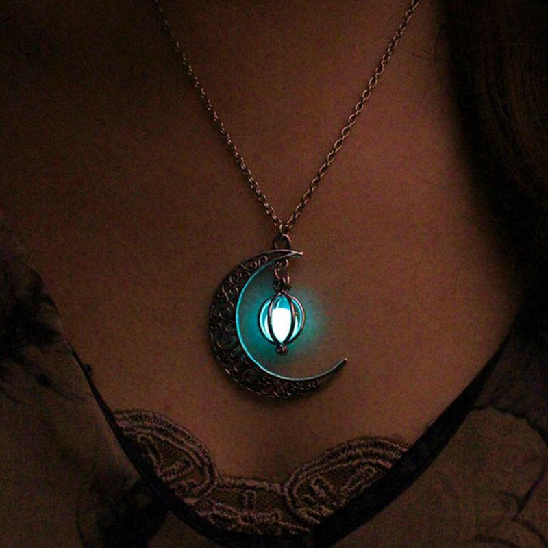 Halloween Hollow Out Moon Necklace