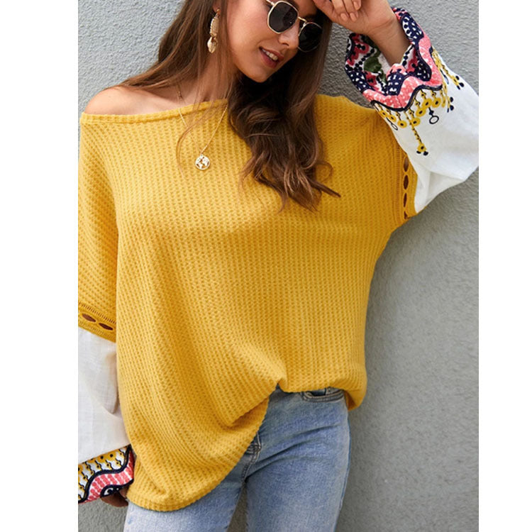 Autumn and winter ladies stitching contrast color round neck fashion trumpet sleeve casual loose Sweater