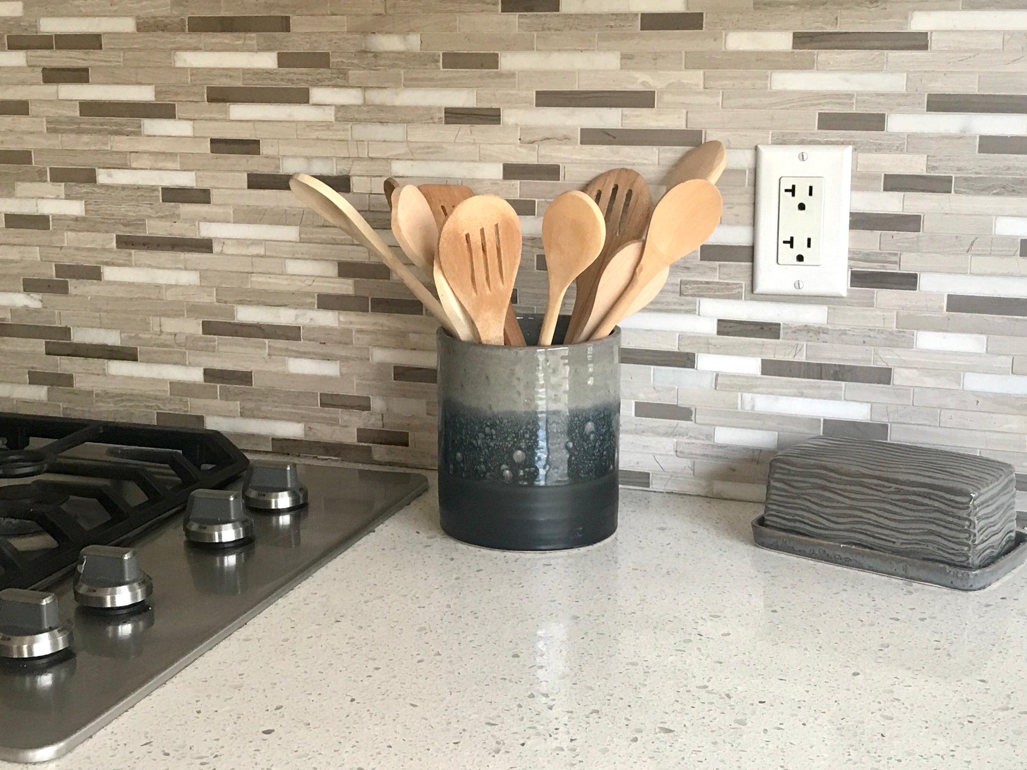utensil holder on kitchen counter