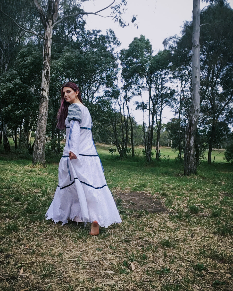 Handmade broderie anglaise dress - inspired by gunne sax