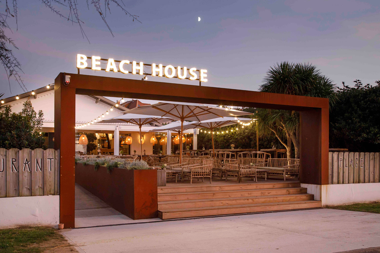 Beach House facade