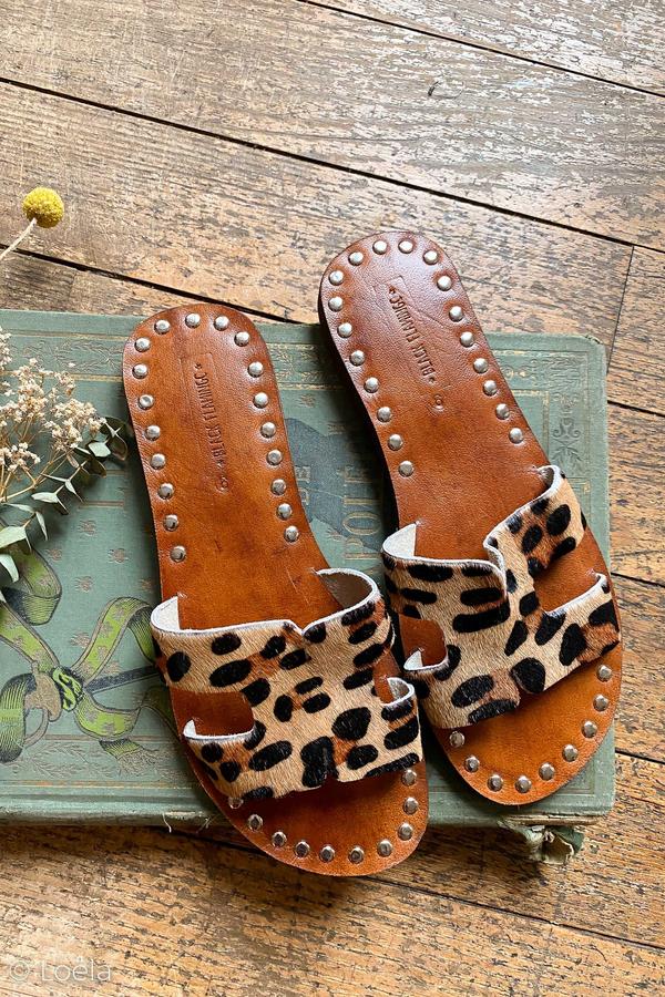 sandales léopard