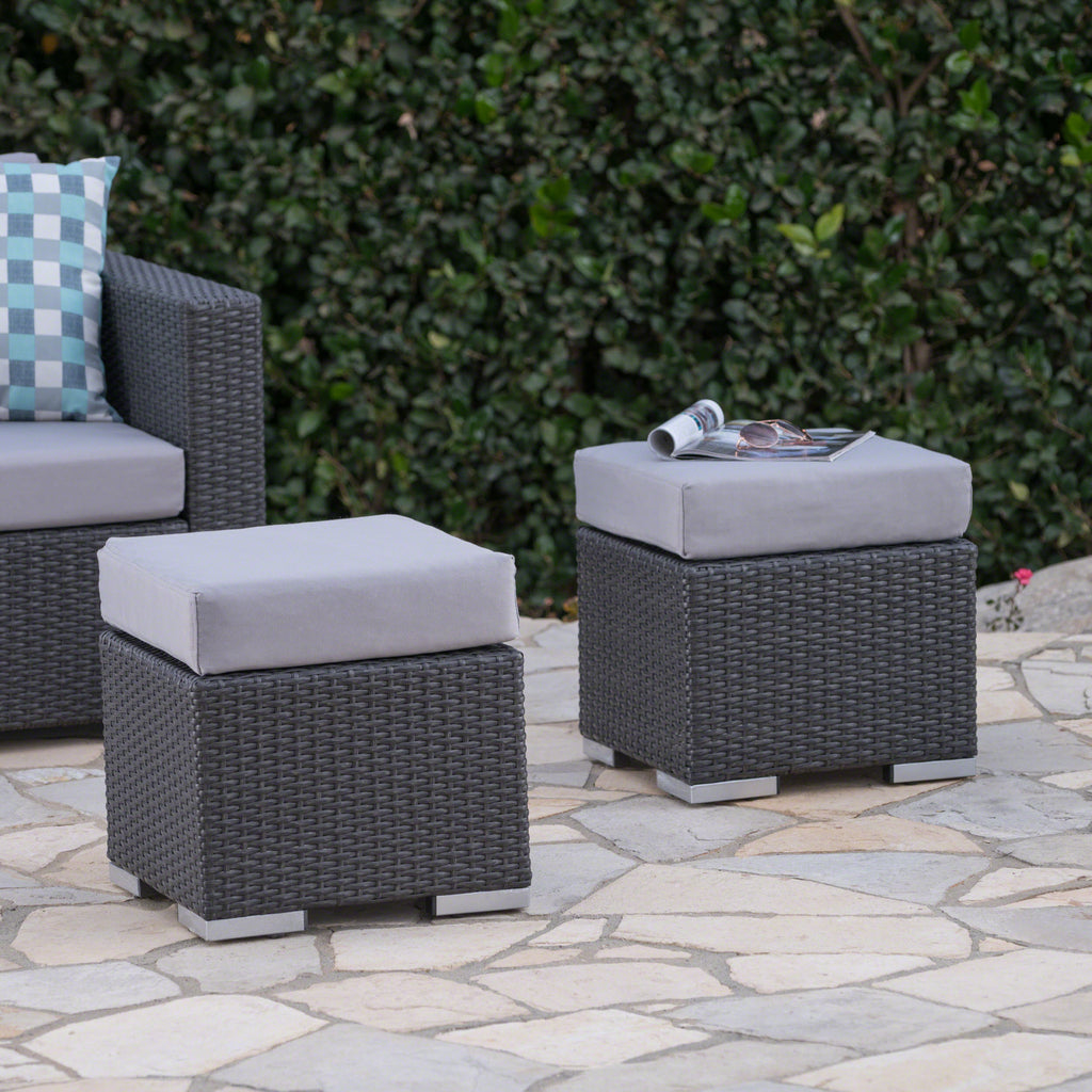 Santa Rosa Outdoor 16 Inch Wicker Ottoman Seat With Water