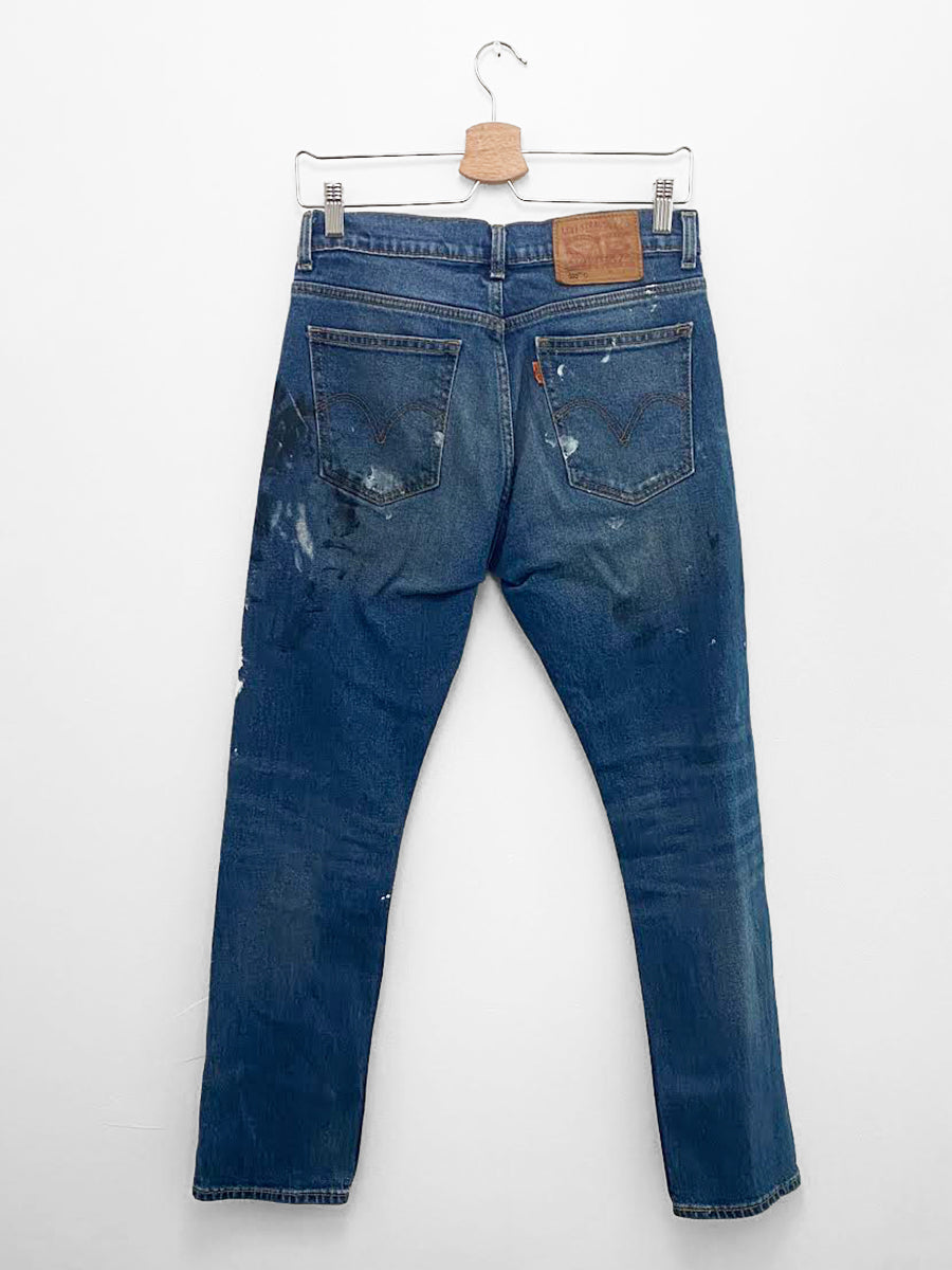 Resale - Levi's 505 / Distressed Denim - 28