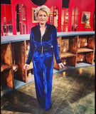 Sophie Davant en combinaison bleu velour