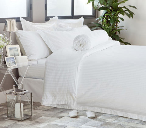 Hotelier Prestigio™ White Sateen Stripe Fitted Sheet Set