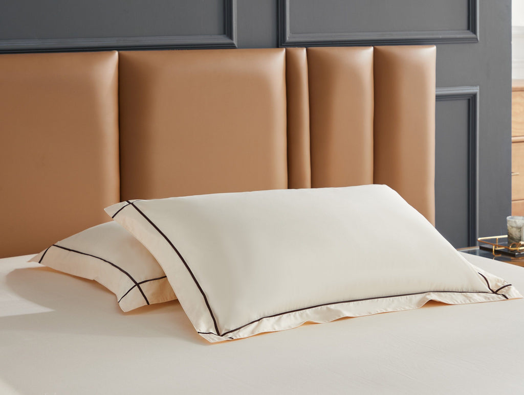 Hotelier Prestigio™ Freya with Umber Cross Border Pillow Case - Bedding Affairs