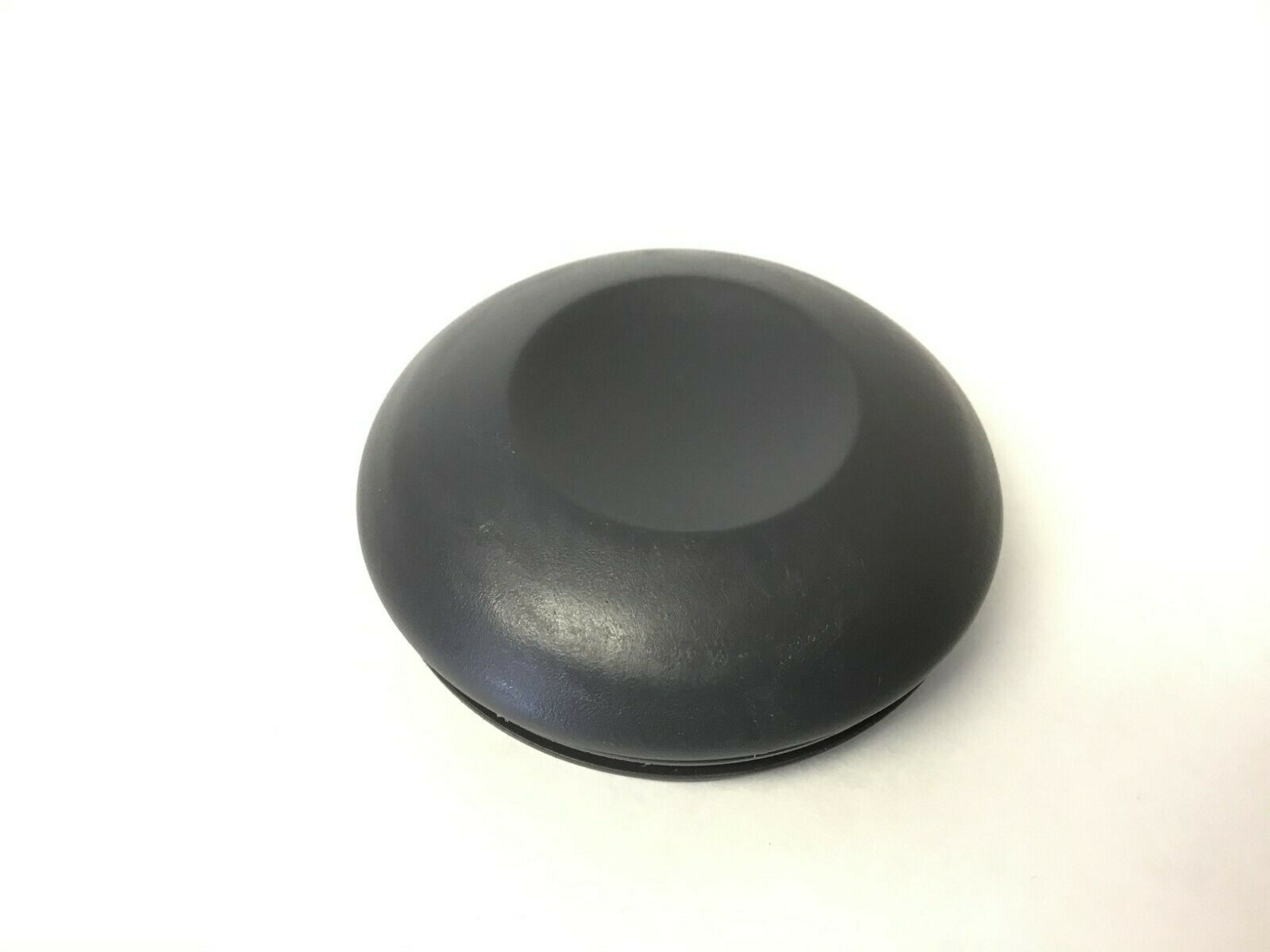 Life Fitness Elliptical Stabilizer Base End Cap 0K61-01284-0204