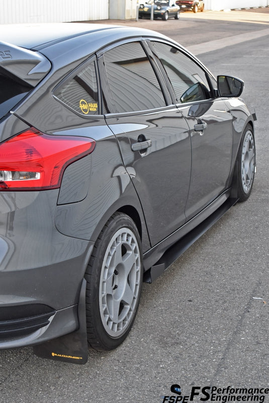 Side Skirts ST for Ford Focus 2 4-5D (2004-2011)