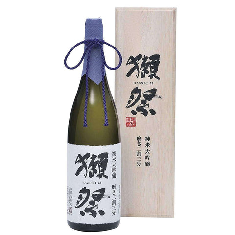 dassai-23-junmai-daiginjo-niwarisanbu-1800ml-wood-case-18410084_large.jpg