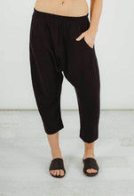 Load image into Gallery viewer, Humidity Lifestyle Chios Pant | Black