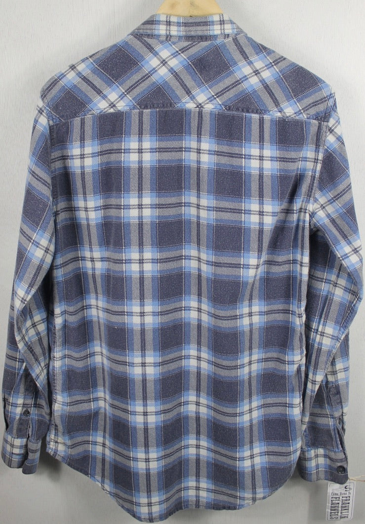 Vintage Faded Blue and White Flannel Size Small – Franklin Flannels