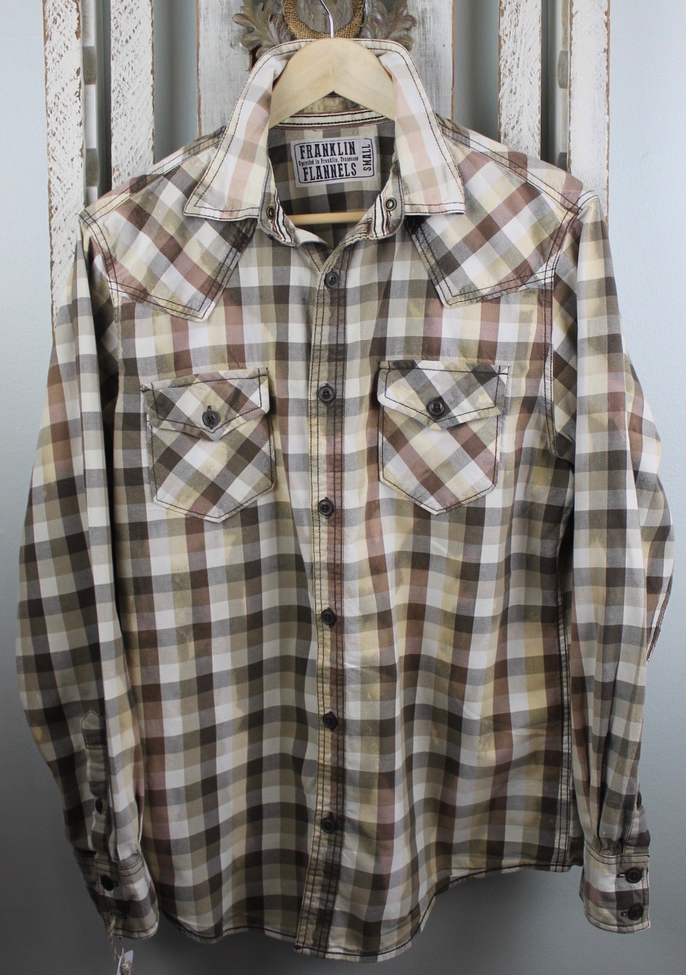 Vintage Brown, White and Pale Yellow Flannel Size Small – FranklinFlannels