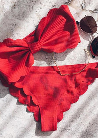 Be more fashionable than anyone else this summer! Midsummer coordination is good with [+ red]