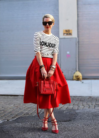 Be more fashionable than anyone else this summer! Midsummer coordination is good with [+ red]
