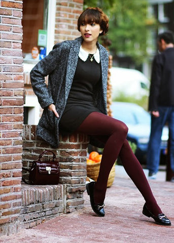Show off your senses at your feet! Stylish tights and shoes combination♪
