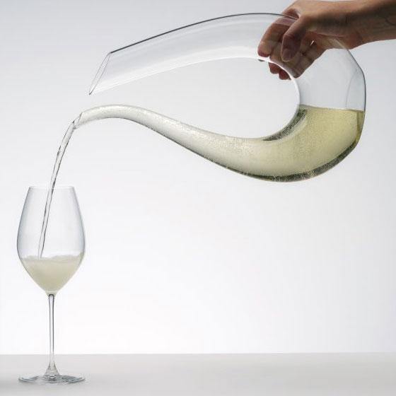 RIEDEL Decanters - The Art of Decanting Wine