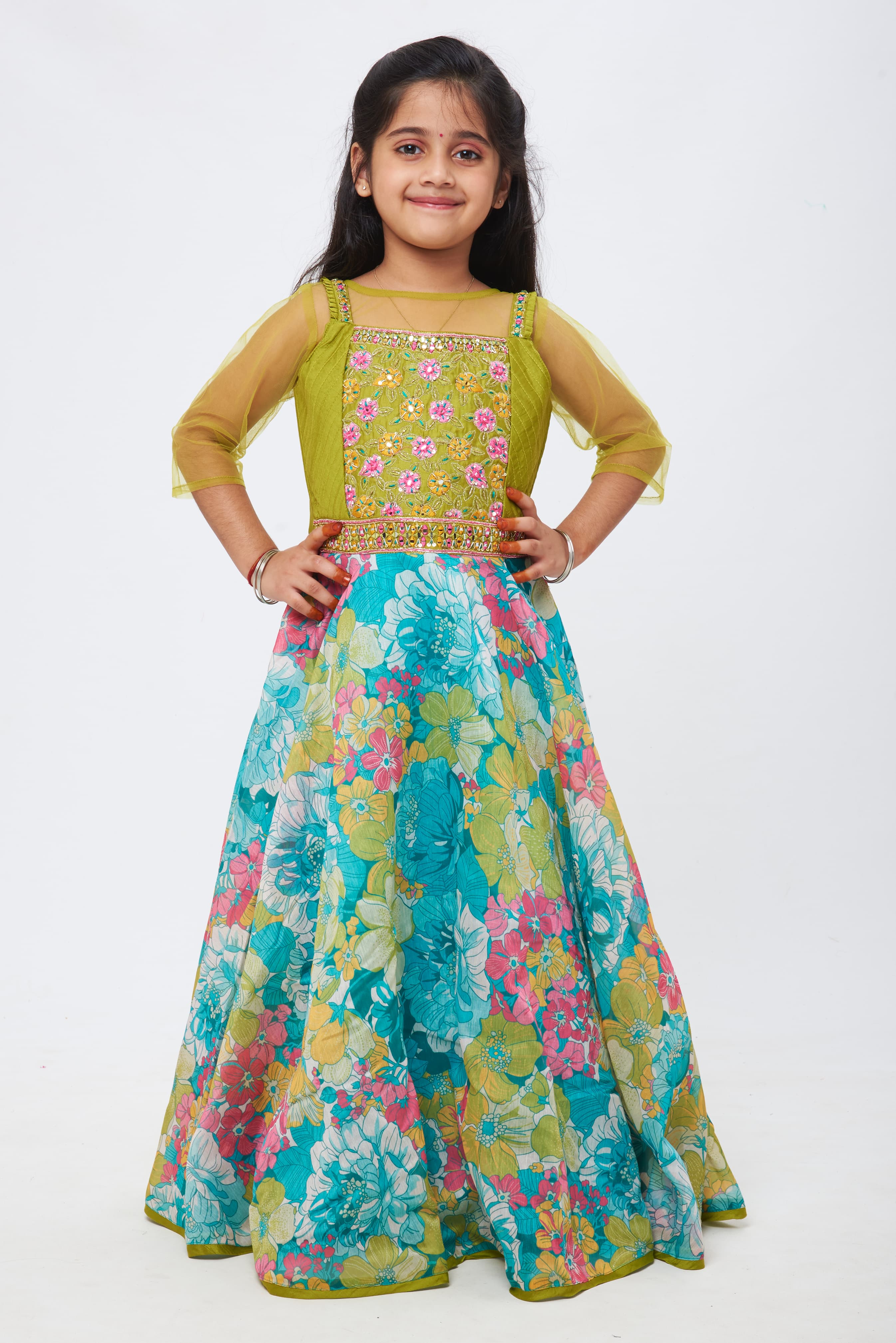 Girls Clothing | Very New...Grey Gown For Wear In Function For 5 To 6 Year  Girls | Freeup