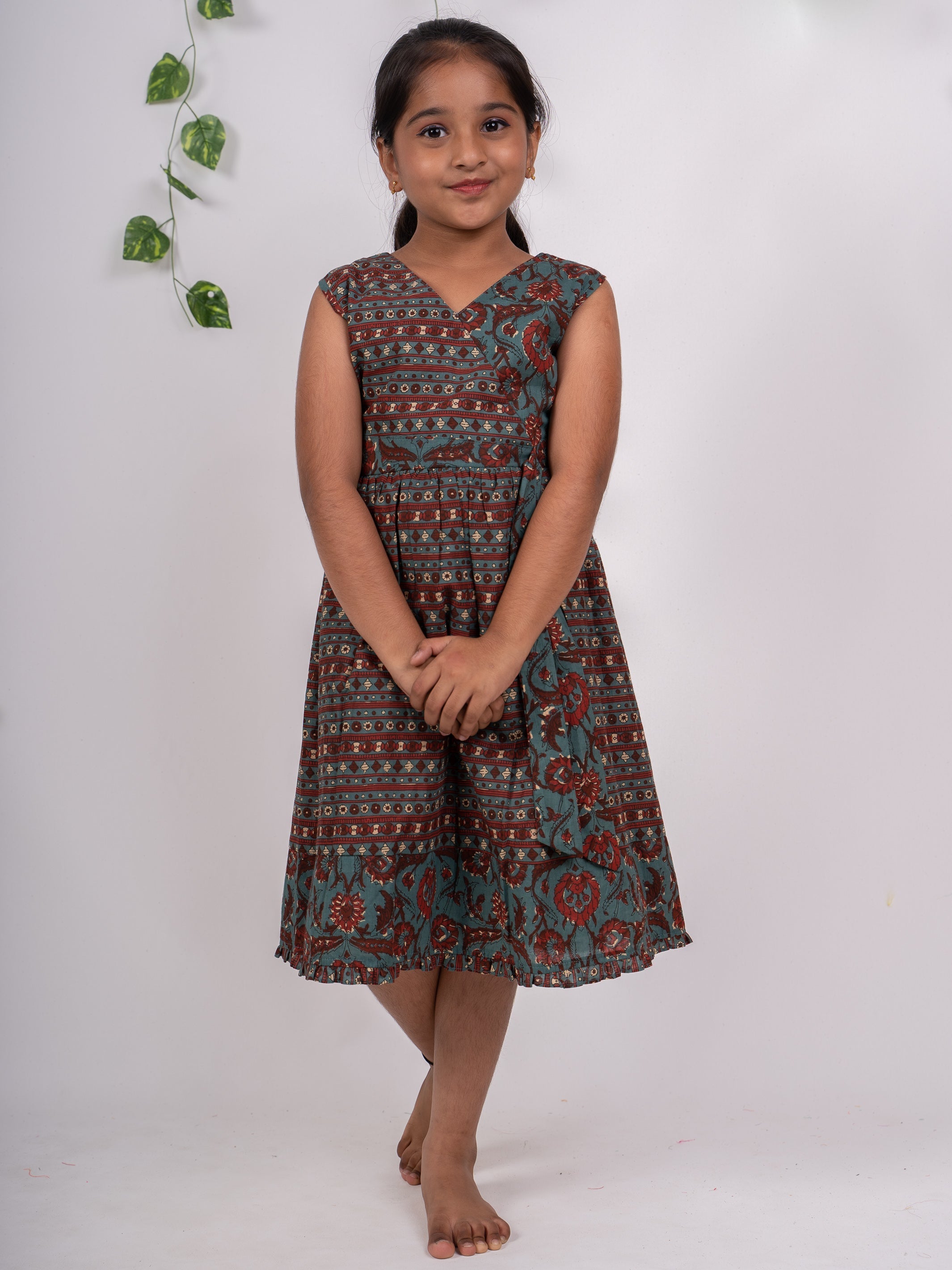 nesavu jaipuri cotton casual frock with side knot bow the nesavu frocks dresses 16 1y green thenesavu gfc695 psr silks 29407319490645