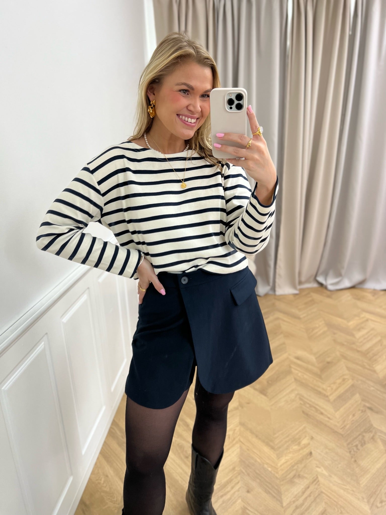 Co'Couture Classic Stripe Crop Sweatshirt Off White