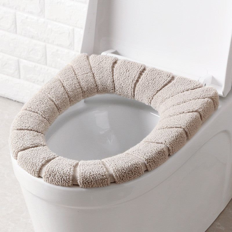 Comfortable fluff  candismantled toilet seat cushion
