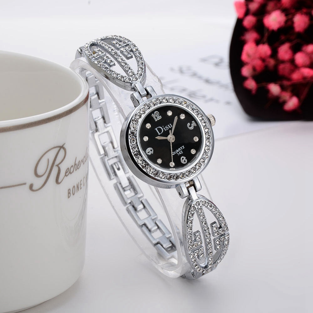 Disu Vintage  Ladies Dress Quartz Alloy Bracelet Wristwatches