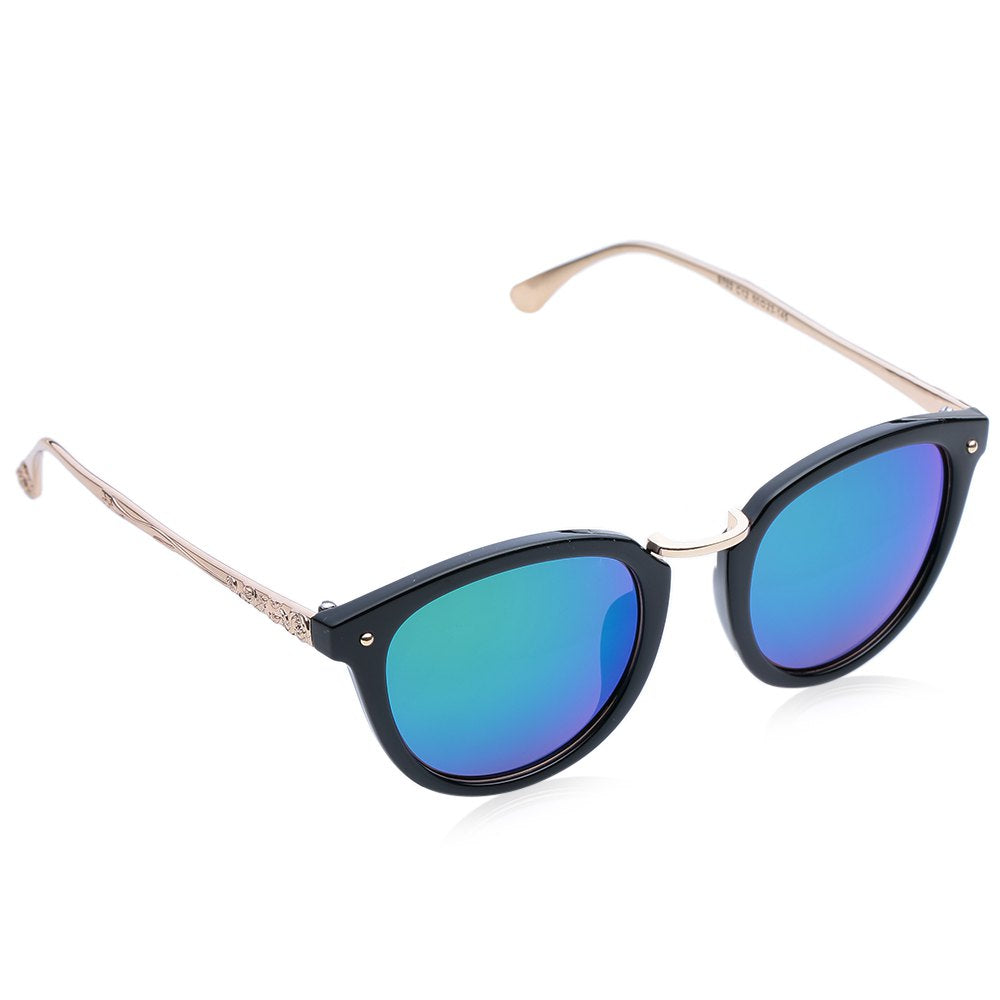 Chic Cameo Embellished Black Frame Sunglasses For Women