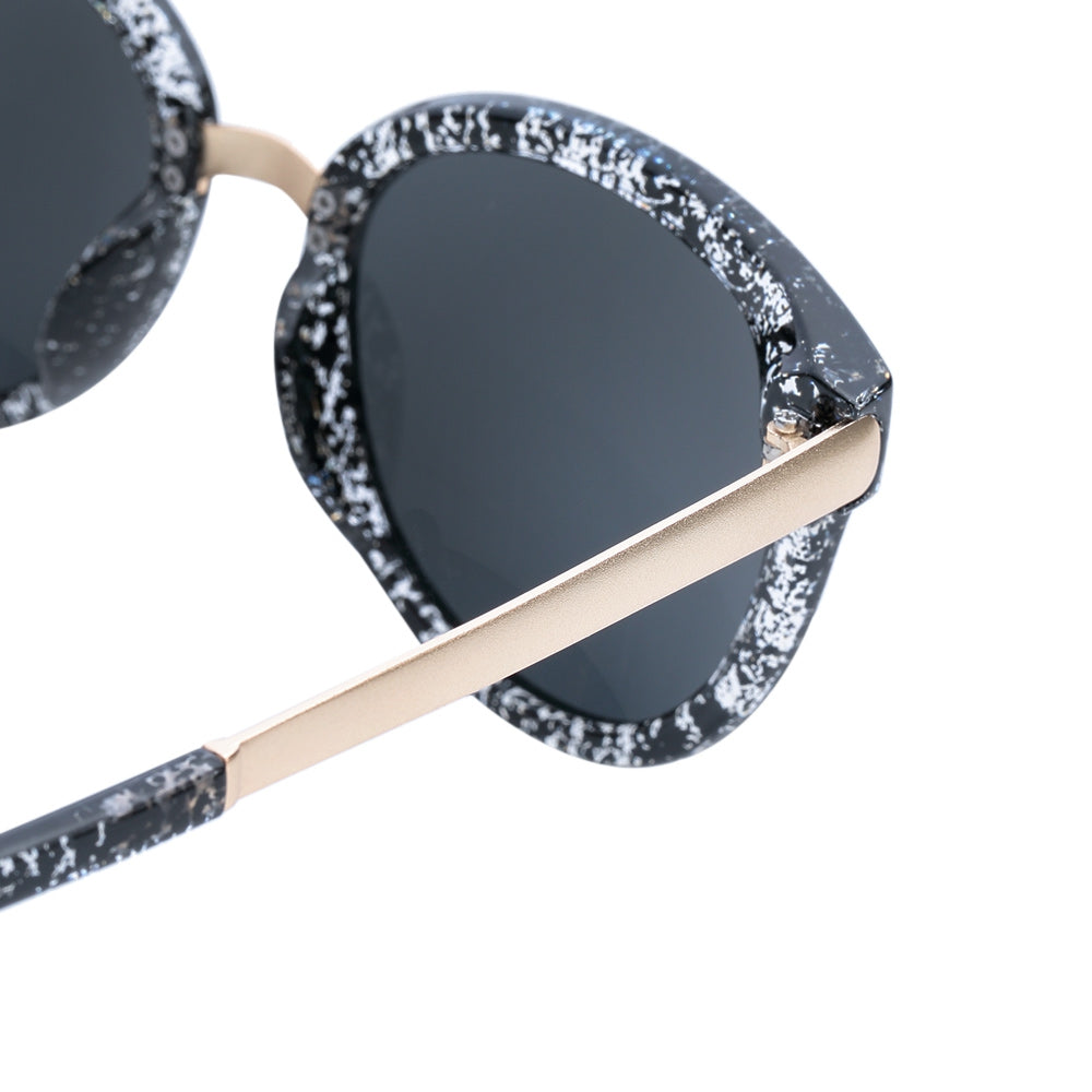 Chic Rivet and Alloy Splice Embellished Full Frame Sunglasses For Women