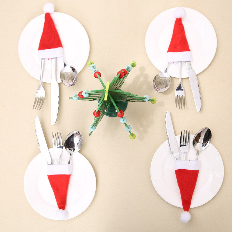 4pcs Christmas Hat Decoration Knife and Fork Bag