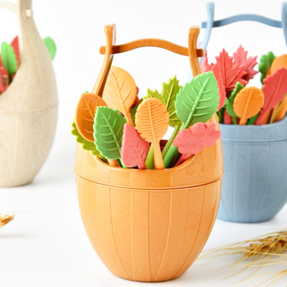 Creative Wheat Straw Cask and Leaves Design Fruit Fork