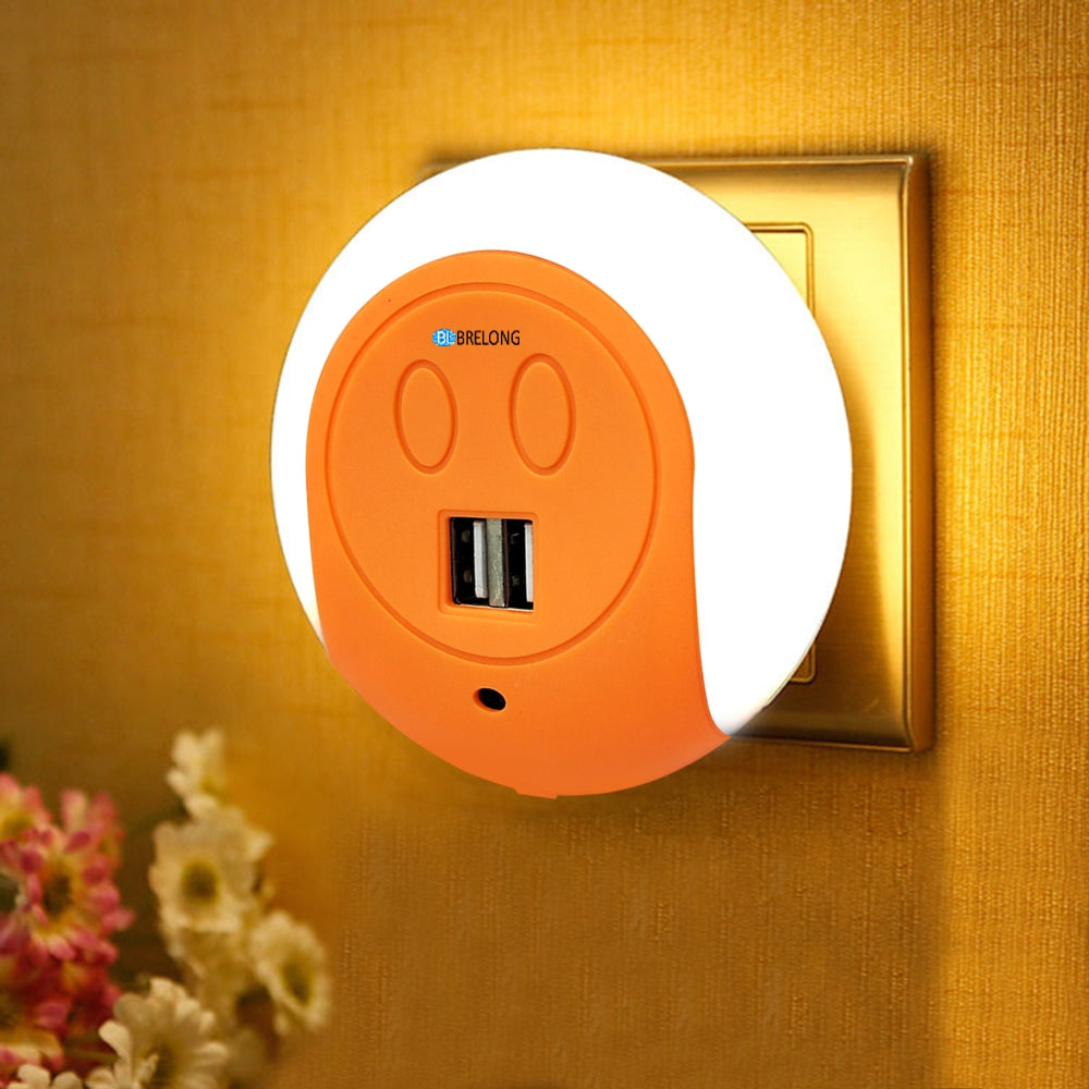 BRELONG XC - 016 2 USB Ports Charger / Light-sensor Night Light