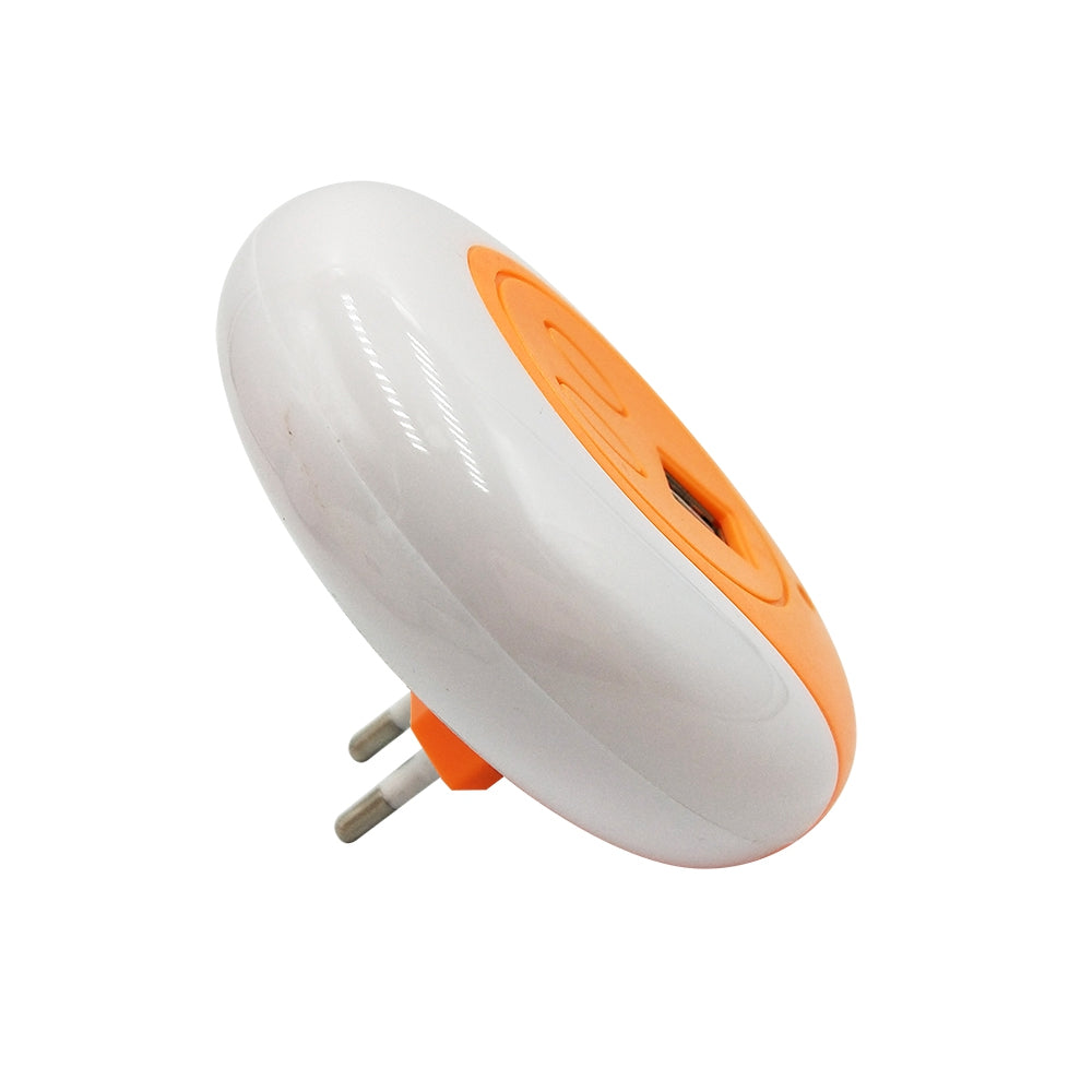 BRELONG XC - 016 2 USB Ports Charger / Light-sensor Night Light