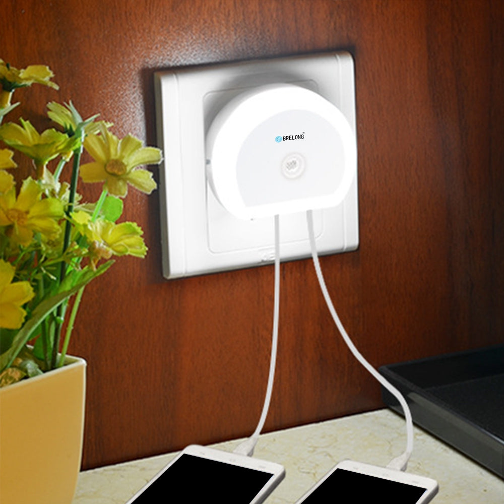 Brelong Creative Dual USB Charger / Night Light DC 5V 110 - 240V