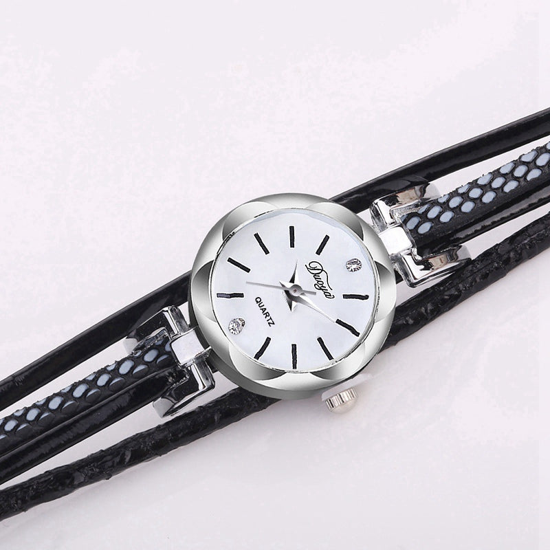 DUOYA D207 Silver Circle Leather Bracelet Quartz Watch