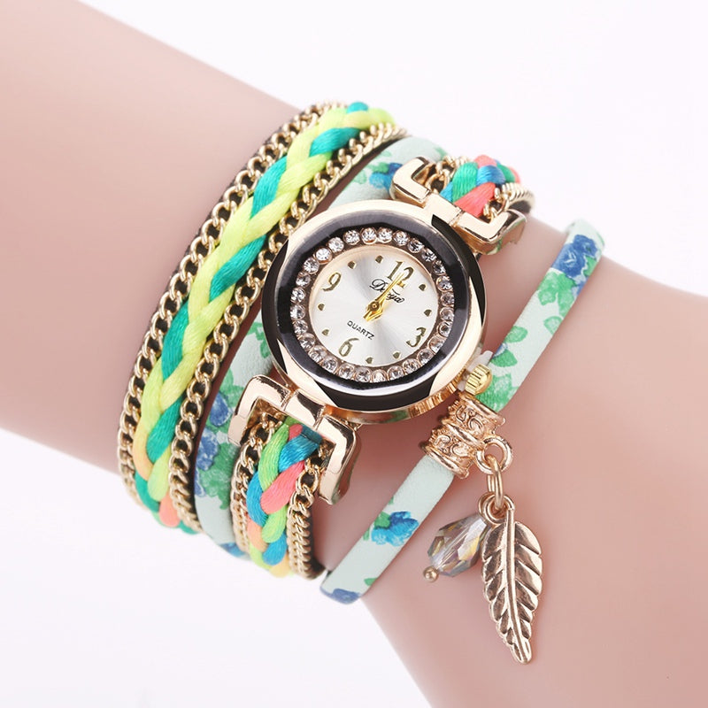 DUOYA D178 Ladies Flower Bracelet Wrist Watch with Leaf Pendant