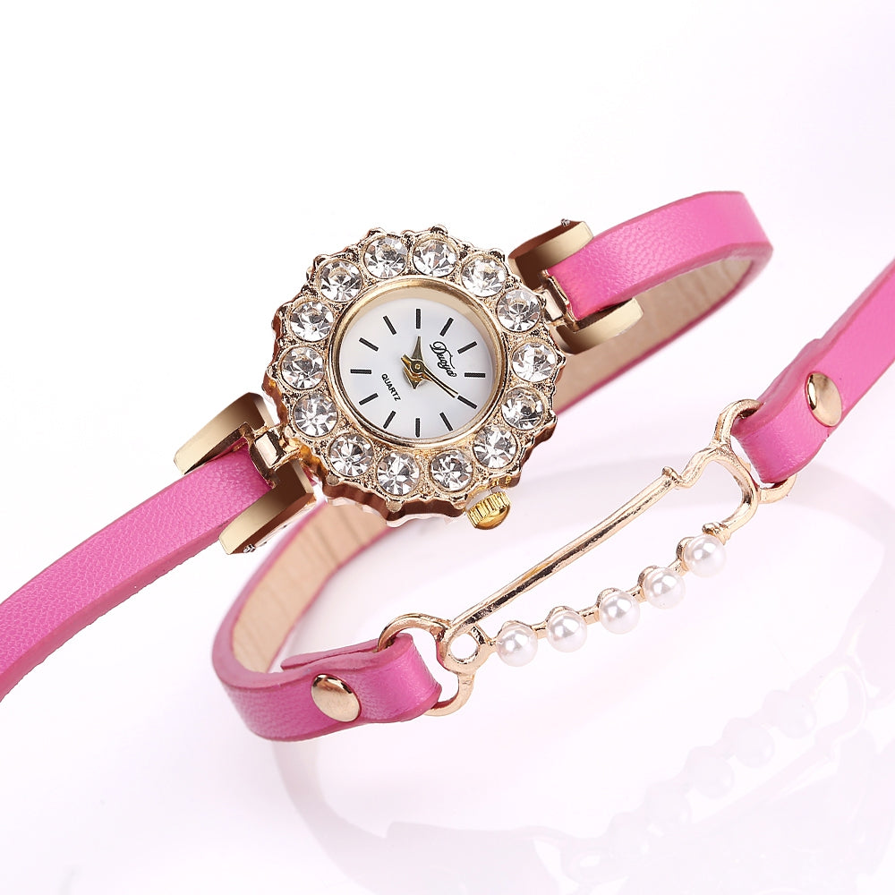 DUOYA D186 Leather Strap Analog Quartz Bracelet Wrist Watch for Women