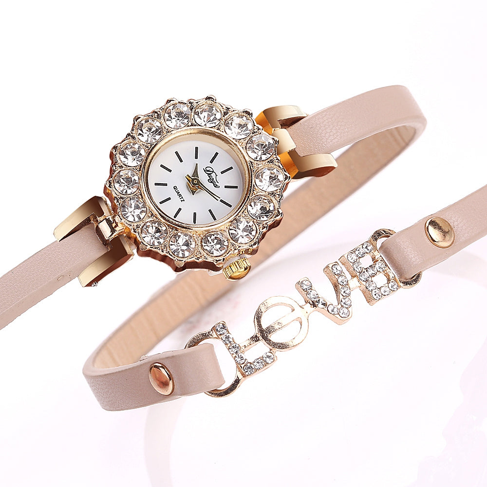 DUOYA D185 Women Analog Quartz Leather Wrist Watch with LOVE Letters