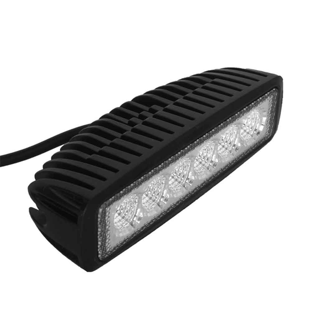 2pcs DY1918 18W 10 - 30V Car Floodlight Headlamp 6-LED 1800LM 6000K White Light